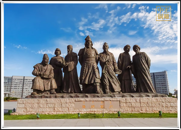 廣場(chǎng)雕塑圖片.jpg 廣場(chǎng)雕塑圖片.jpg