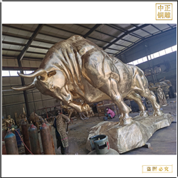 5米開(kāi)荒銅牛雕塑 5米開(kāi)荒銅牛雕塑