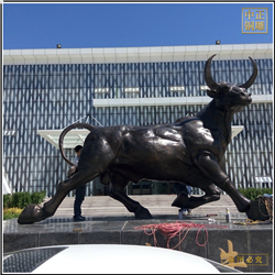 大型鎏金銅牛定制價(jià)錢 大型鎏金銅牛定制價(jià)錢