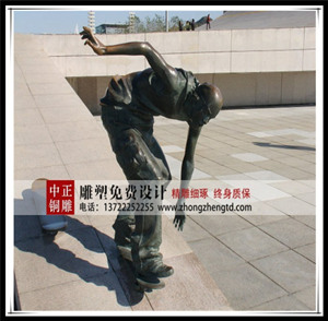 滑板少年雕塑 滑板少年雕塑